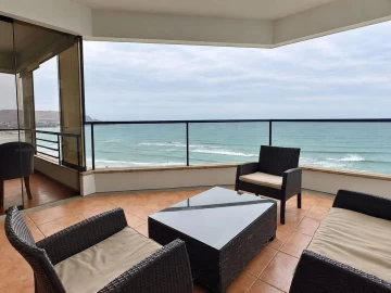 Departamento de 260 m² en Miraflores, frente al mar en el Malecón de la Reserva